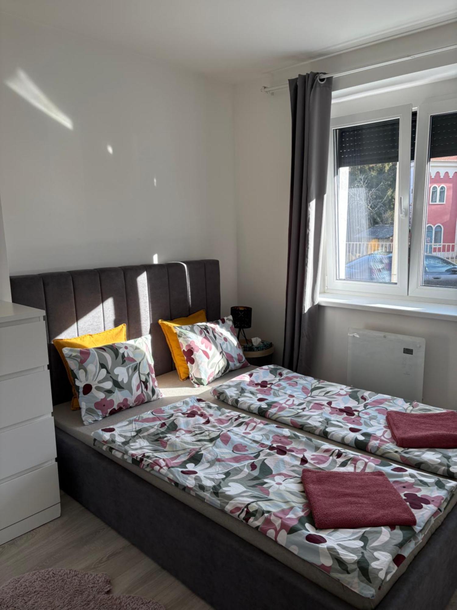 Interno Casa Leilighet Sopron Eksteriør bilde